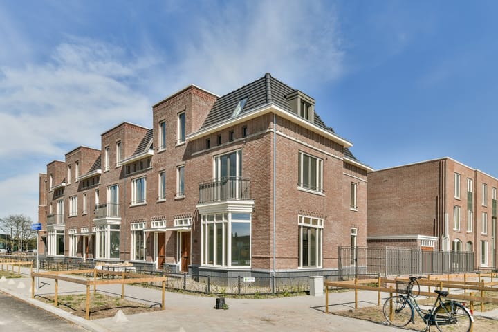 Gijs van Veldhuizenlaan 140