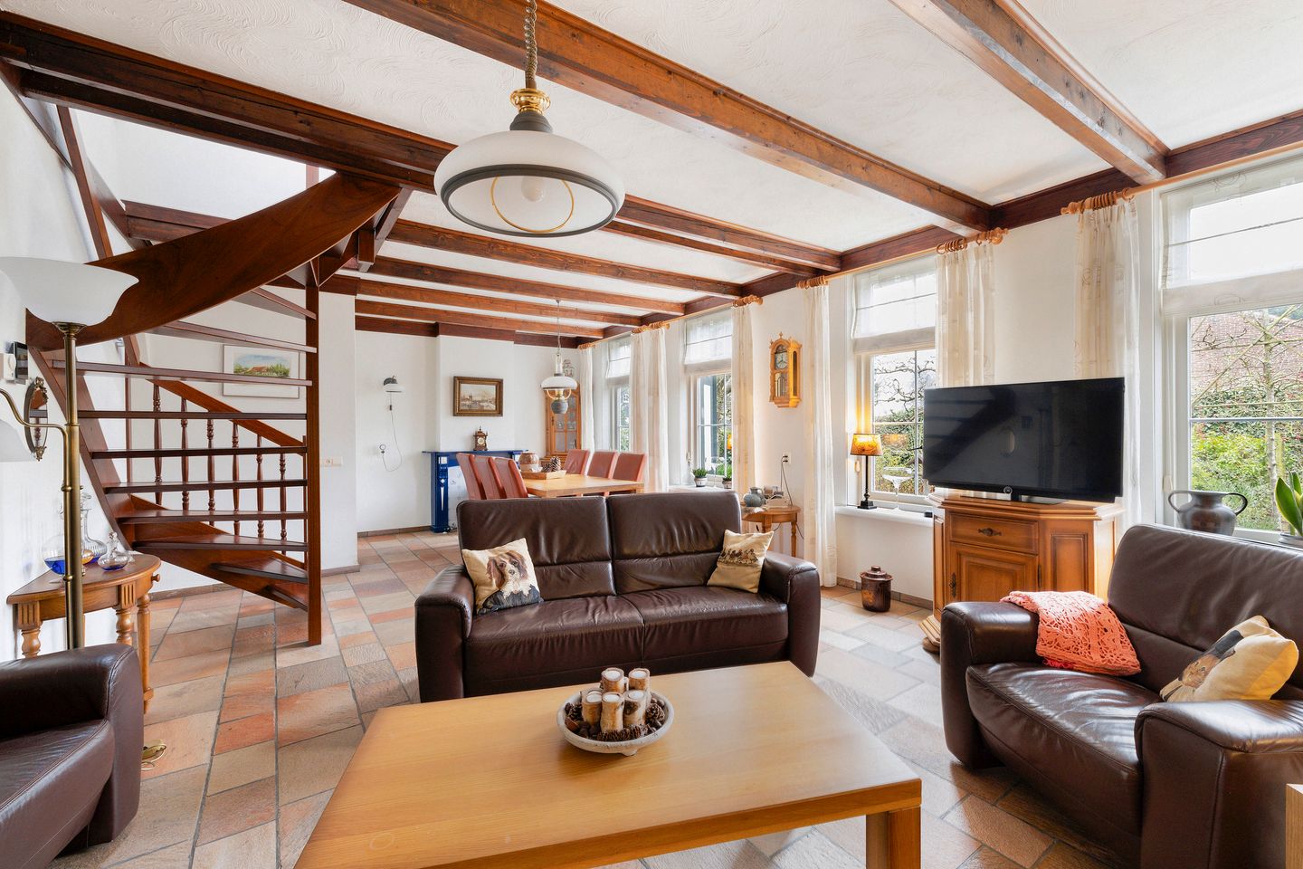 Foto 10 van Kelderweg 13