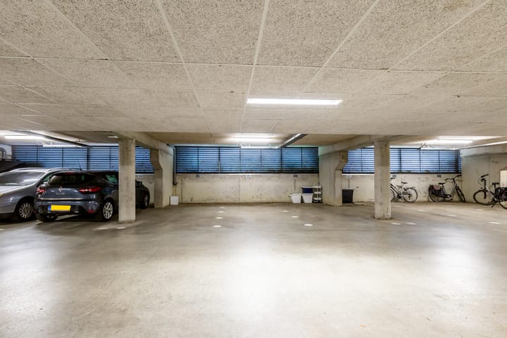 Foto 19 van Du Perronstraat 18