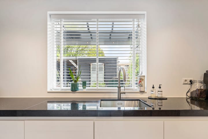 Foto 17 van Lijsterlaan 1