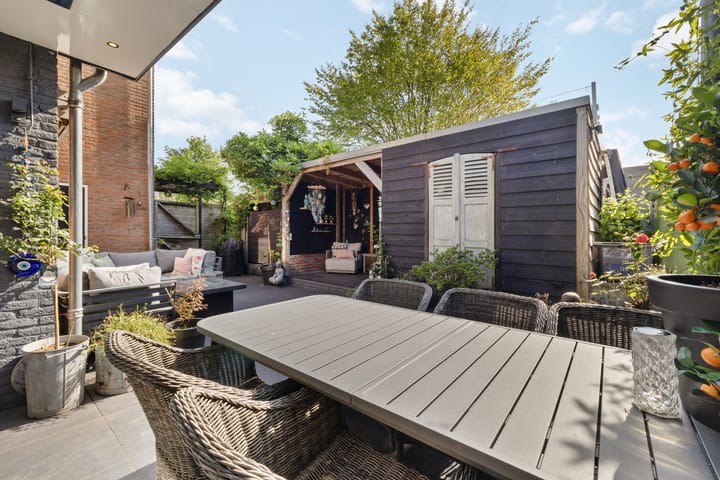 Foto 19 van Lijsterlaan 1