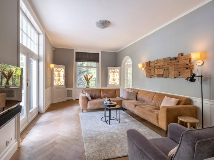 Photo 10 of Enschedesestraat 307