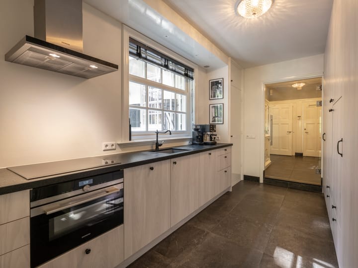 Photo 17 of Enschedesestraat 307