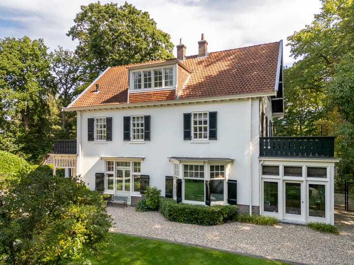 Photo 58 of Enschedesestraat 307