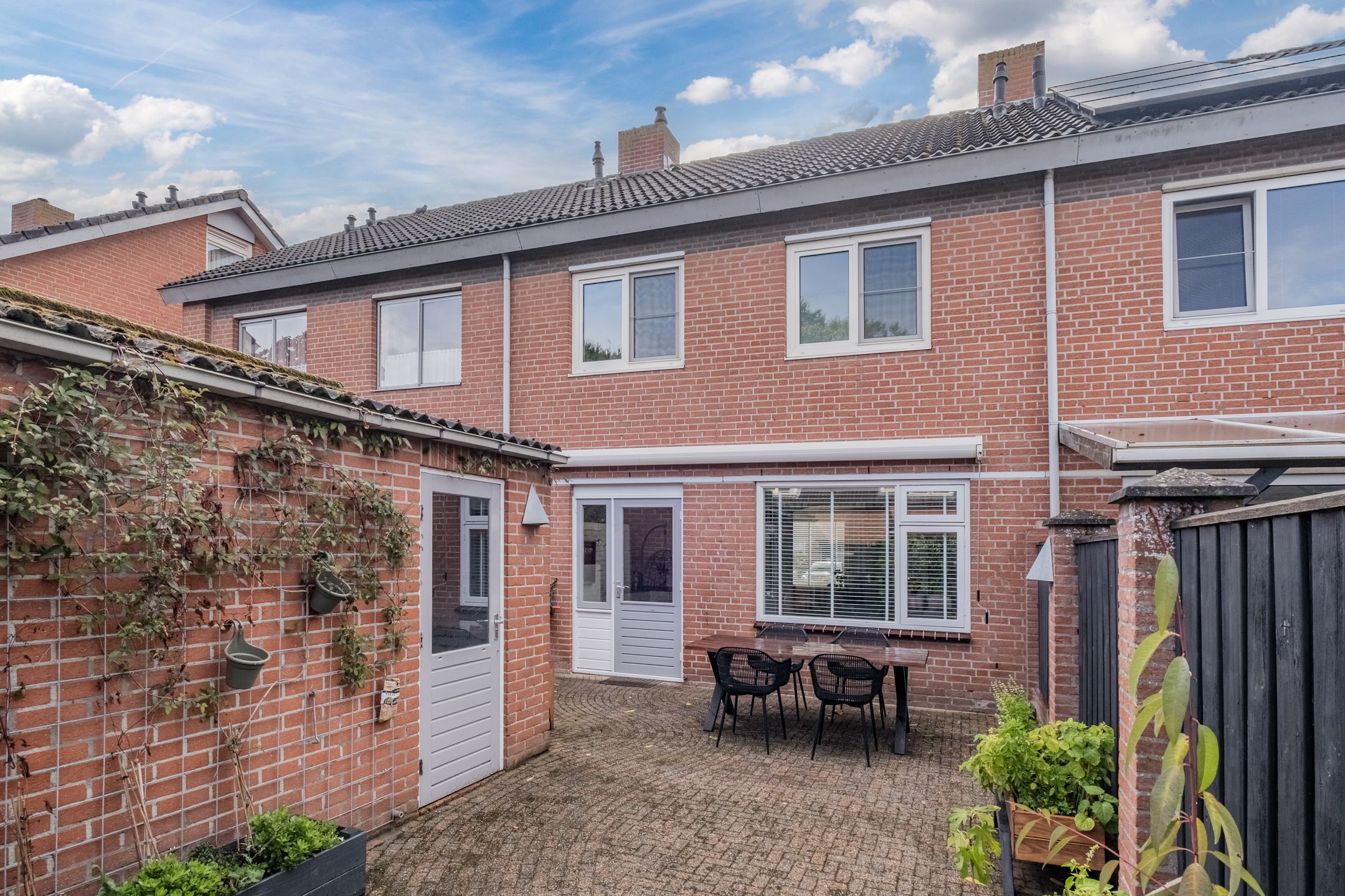 Foto 33 van Hoolstraat 67