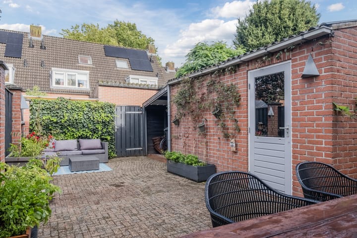 Foto 31 van Hoolstraat 67