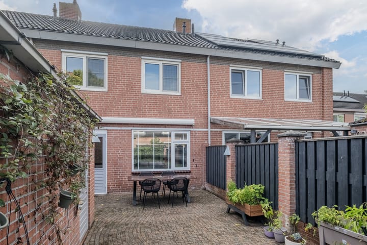 Foto 32 van Hoolstraat 67