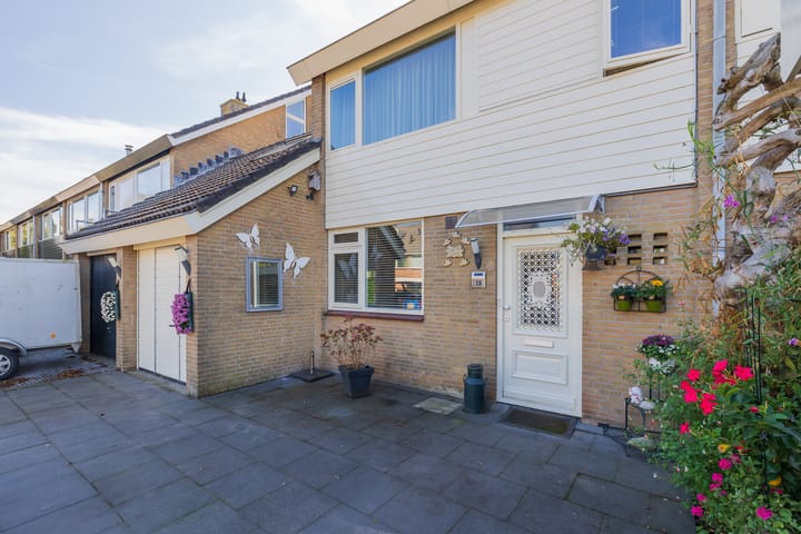 Photo 4 of Roland Holstheem 38