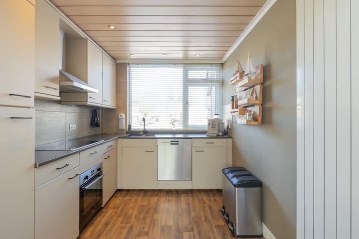 Photo 8 of Roland Holstheem 38