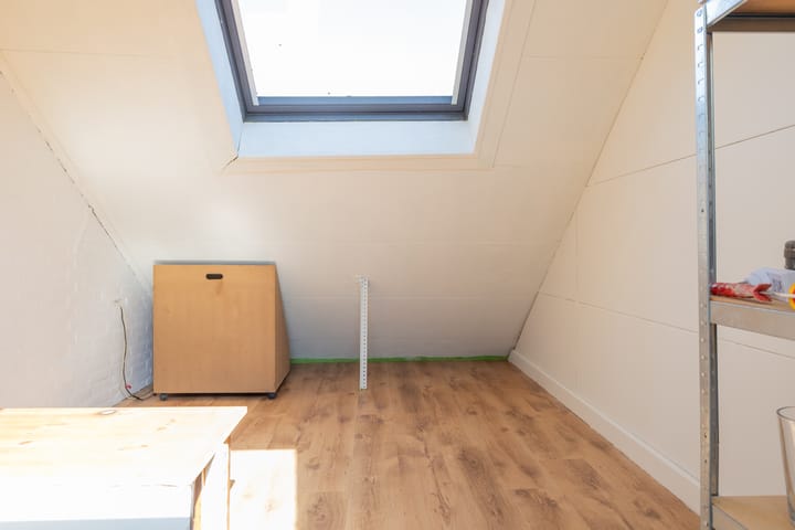 Photo 25 of Roland Holstheem 38