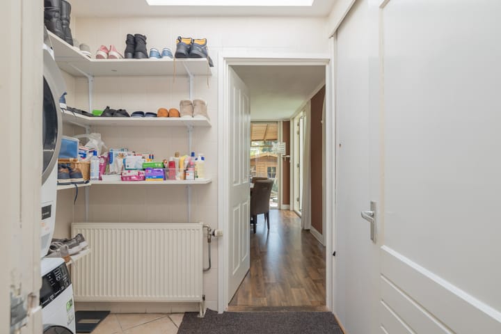 Photo 27 of Roland Holstheem 38