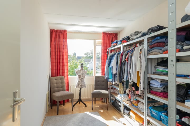 Photo 30 of Roland Holstheem 38