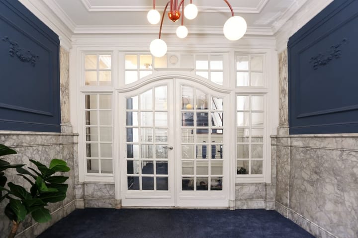 Photo 2 of Fluwelen Burgwal 1-D1