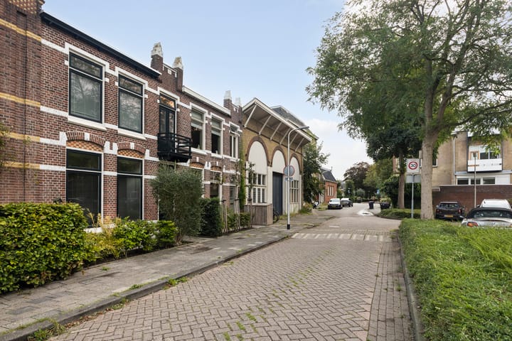 Foto 7 van Herman Costerstraat 6