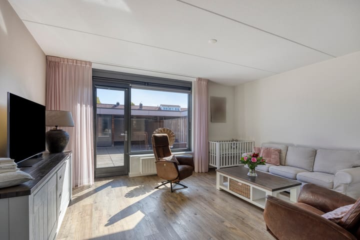 Foto 2 van Joop den Uylhof 15