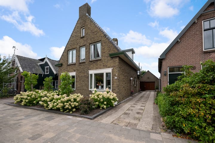 Dorpsstraat 310