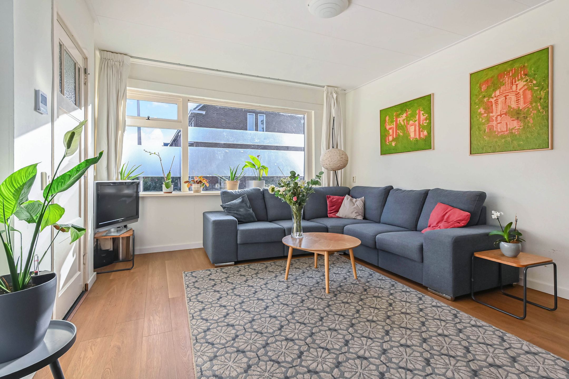 Photo 3 of Prins Hendrikstraat 18