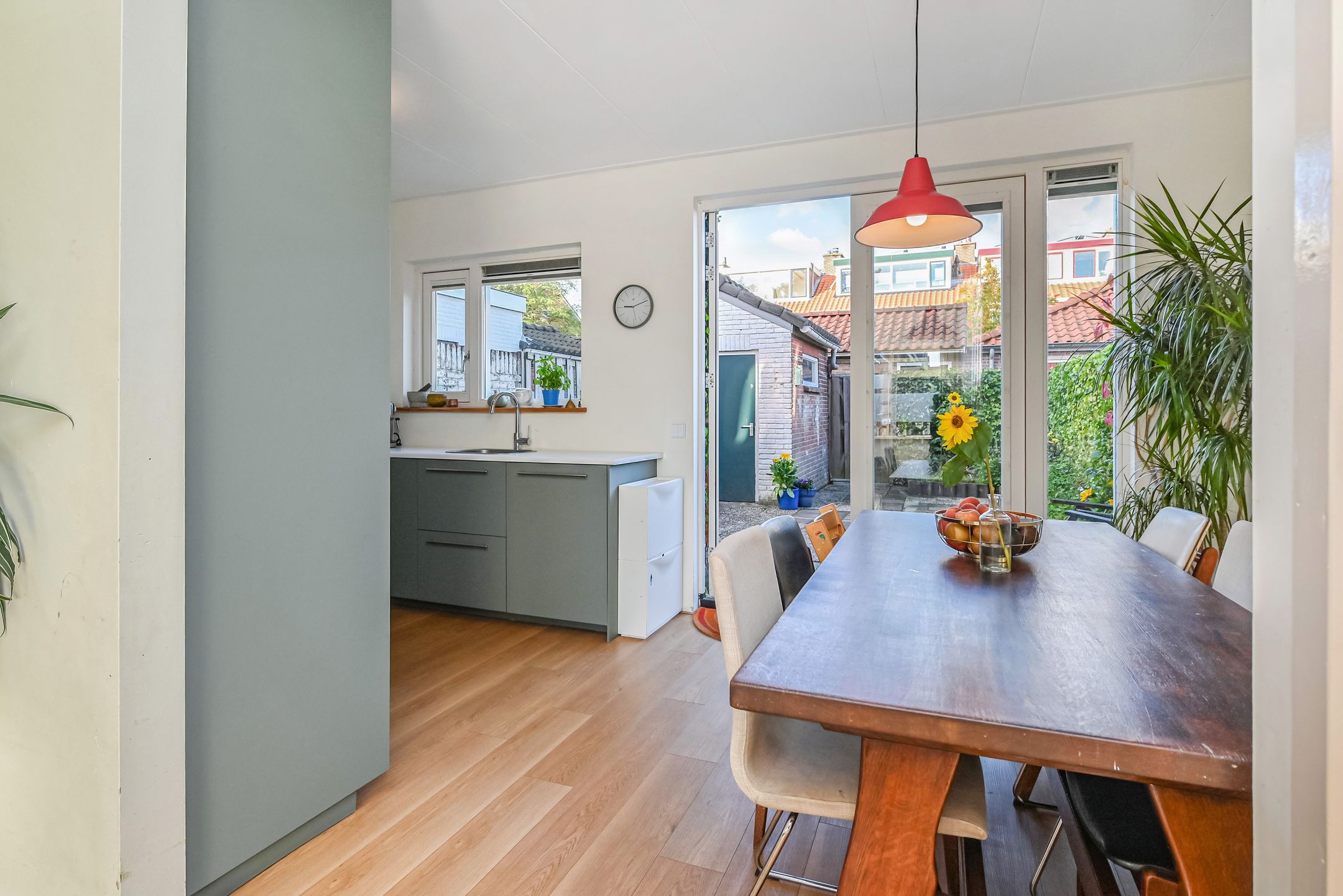 Photo 15 of Prins Hendrikstraat 18