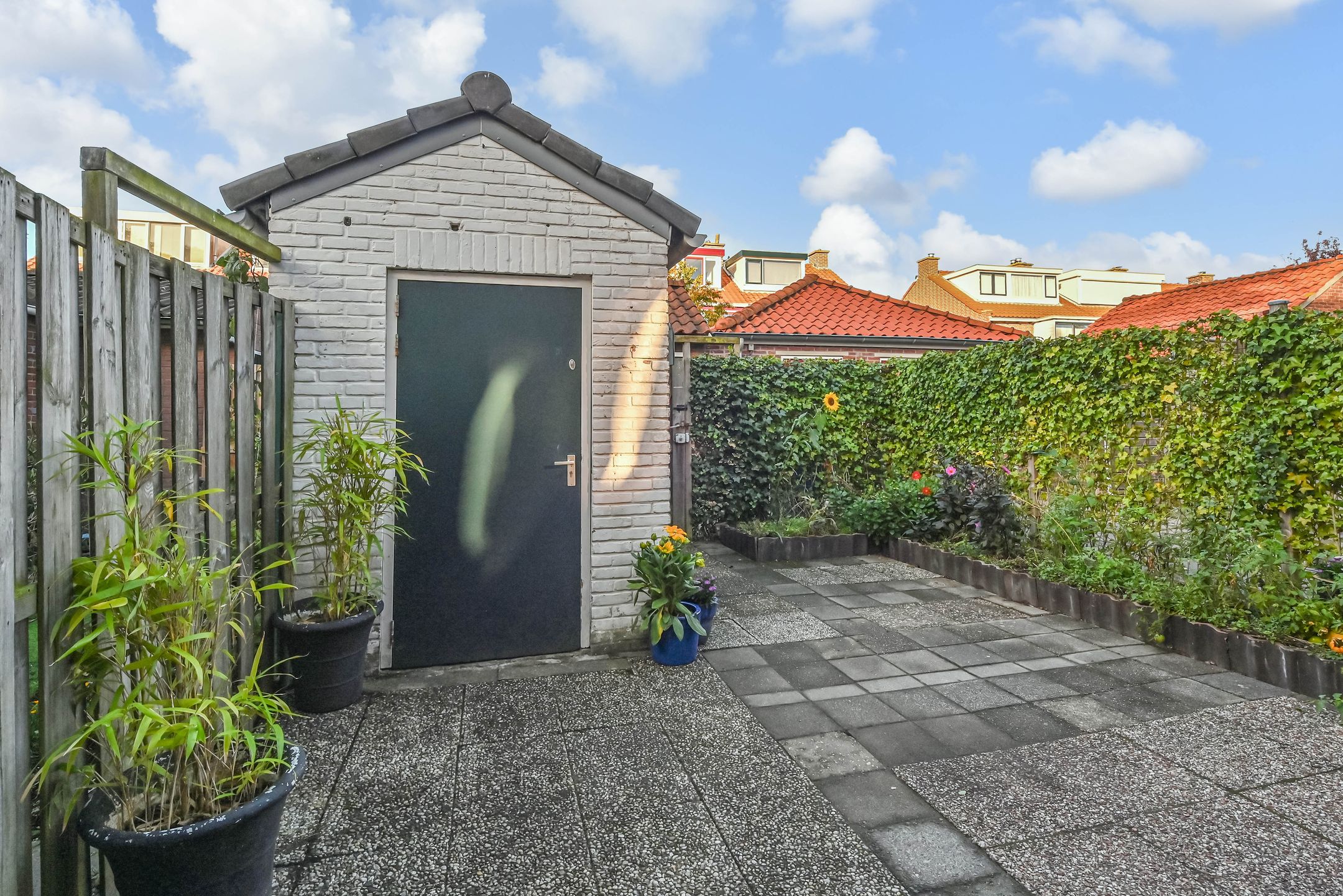 Photo 36 of Prins Hendrikstraat 18