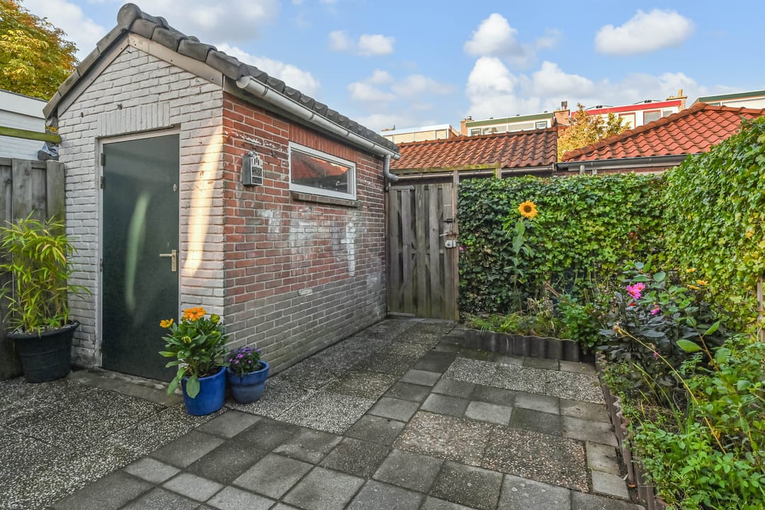 Photo 37 of Prins Hendrikstraat 18