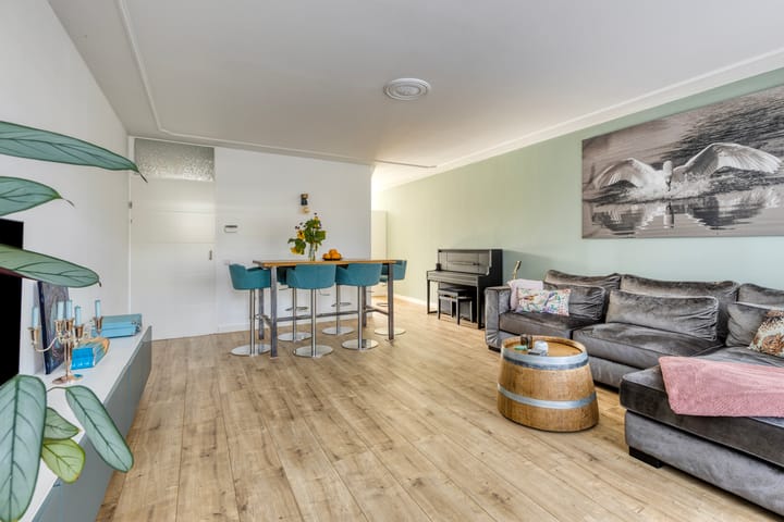 Photo 5 of Oostendeelplein 39