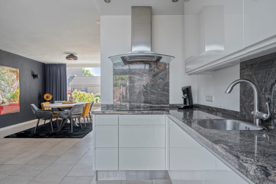 Foto 13 van Nemerlaerhof 208