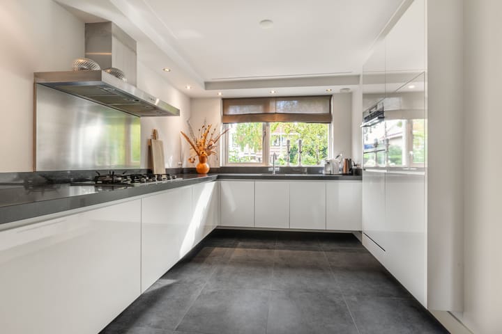 Foto 3 van Zwanebloem 12