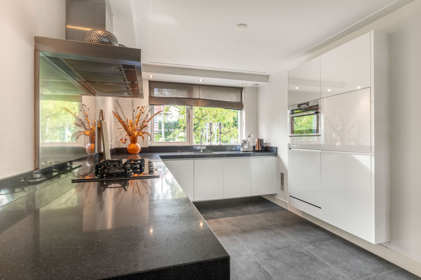 Foto 10 van Zwanebloem 12