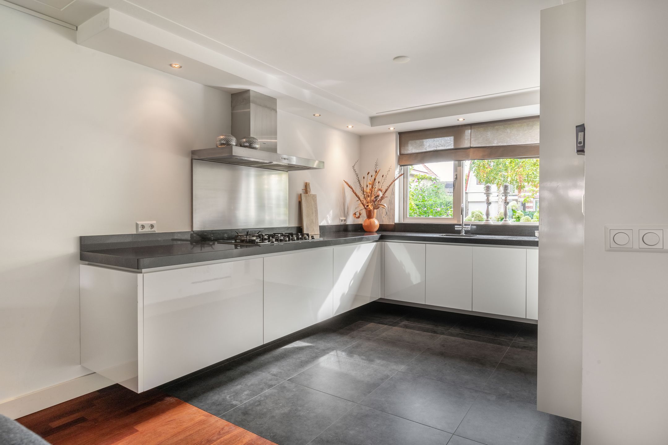 Foto 12 van Zwanebloem 12