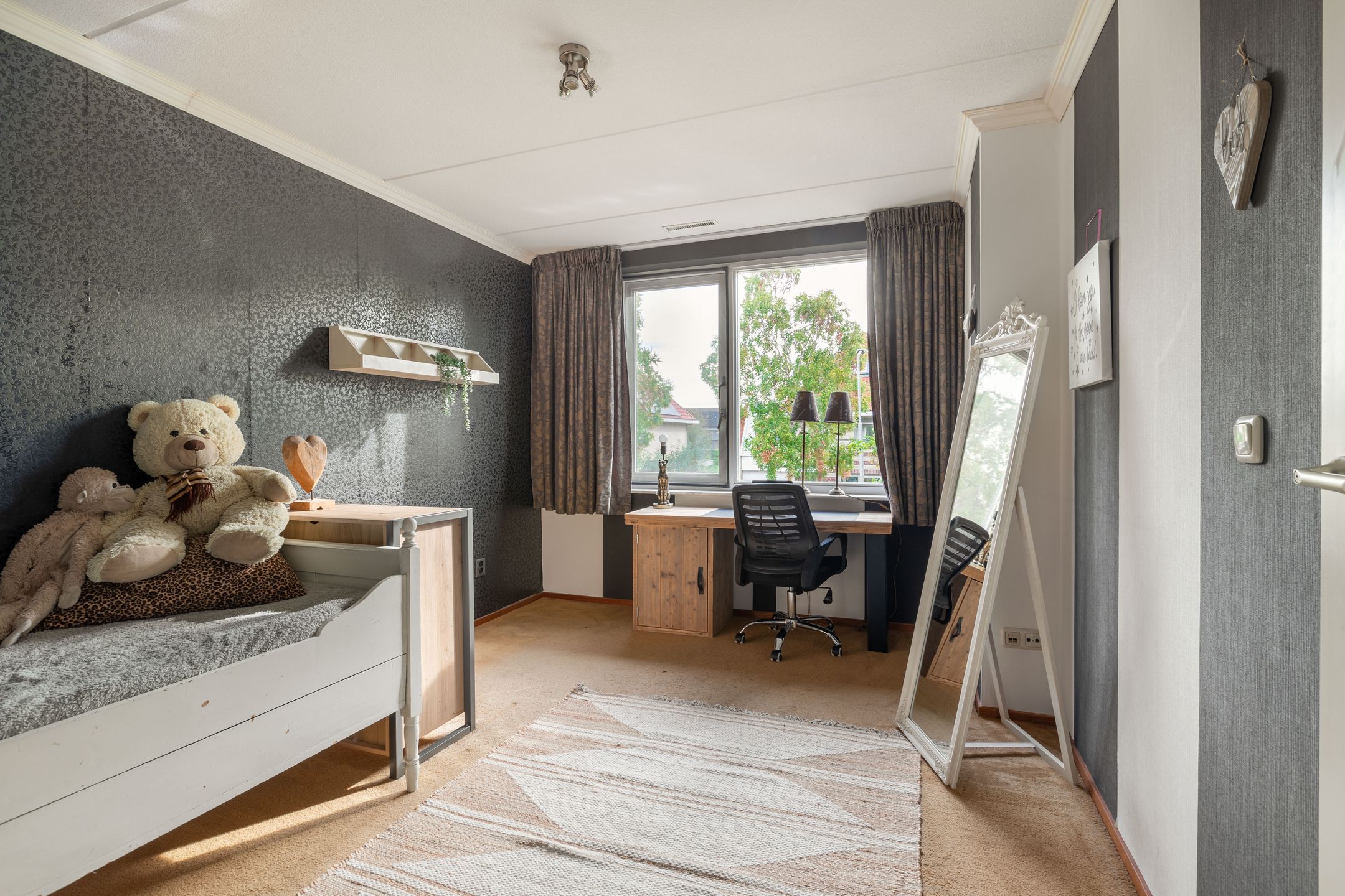 Foto 30 van Zwanebloem 12