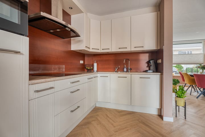 Photo 14 of J.P. Heyelaan 17