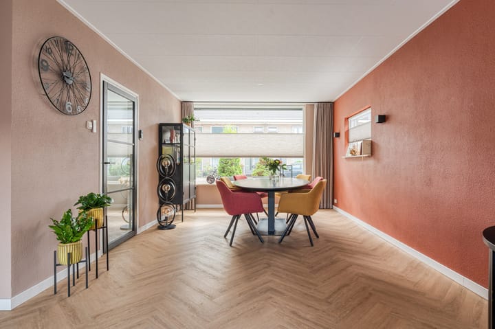 Photo 17 of J.P. Heyelaan 17