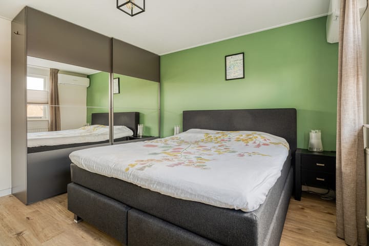 Photo 25 of J.P. Heyelaan 17