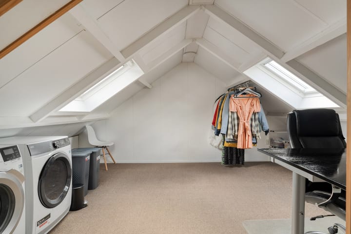 Photo 33 of J.P. Heyelaan 17