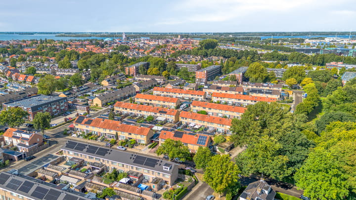 Photo 50 of J.P. Heyelaan 17