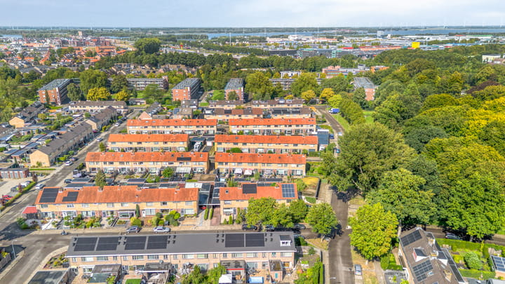 Photo 51 of J.P. Heyelaan 17