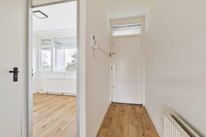 Photo 23 of Adriaan van Bergenstraat 308