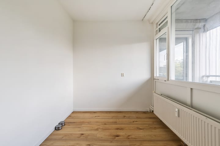 Photo 36 of Adriaan van Bergenstraat 308