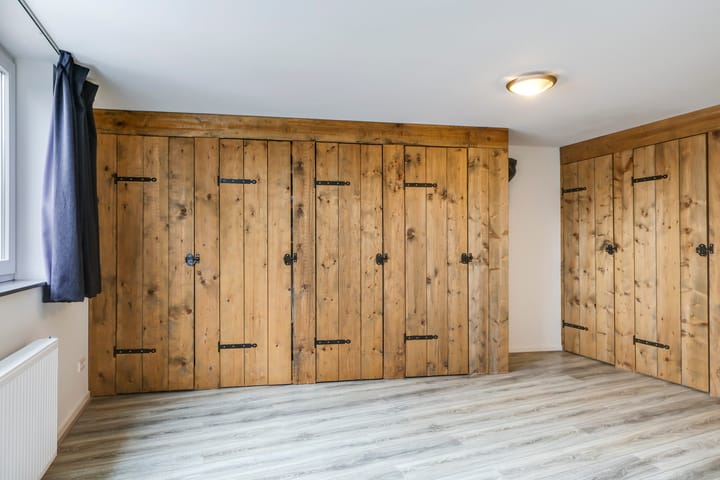 Photo 56 of Dr Huber Noodtplaats 10