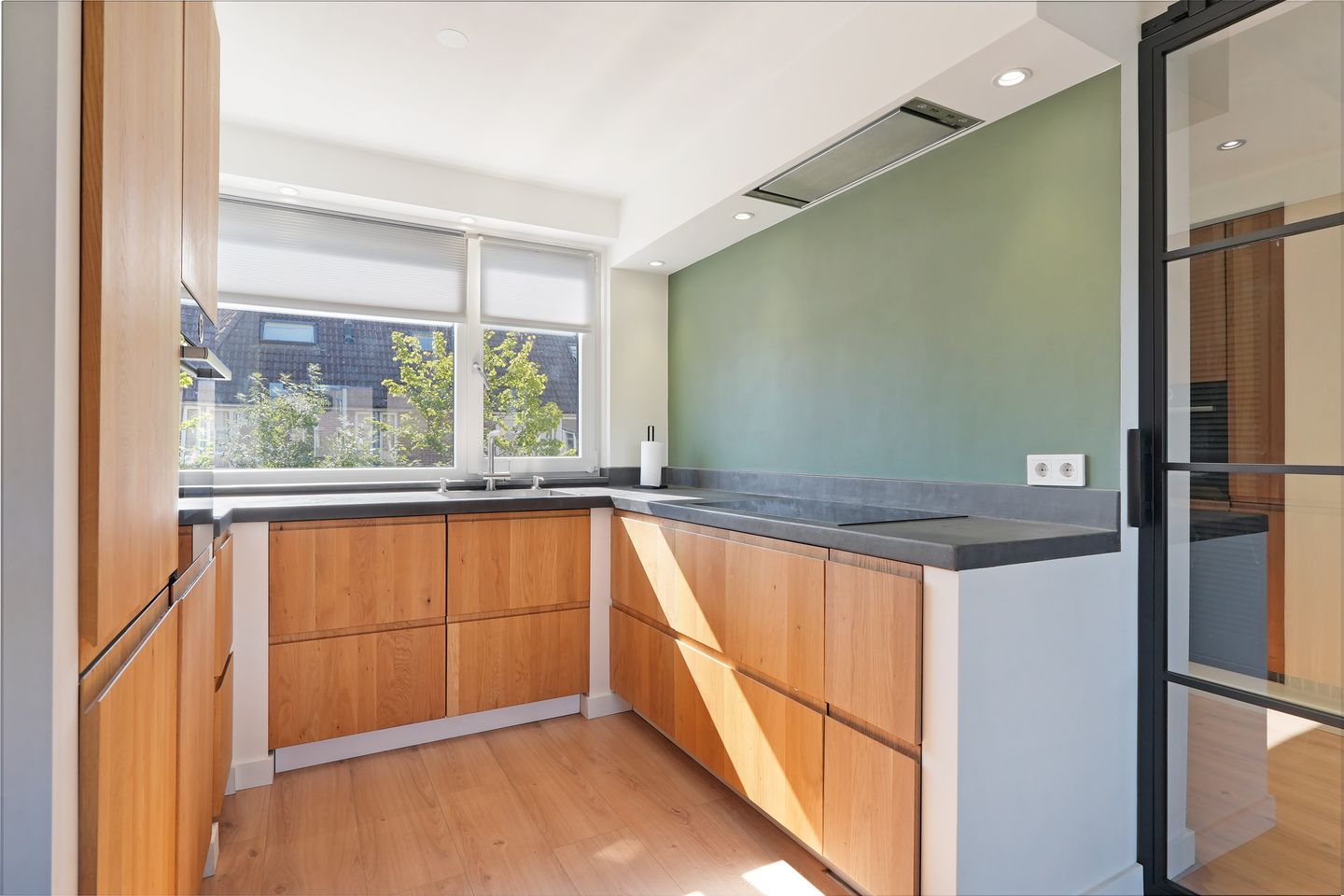 Photo 4 of Blikkenburg 49