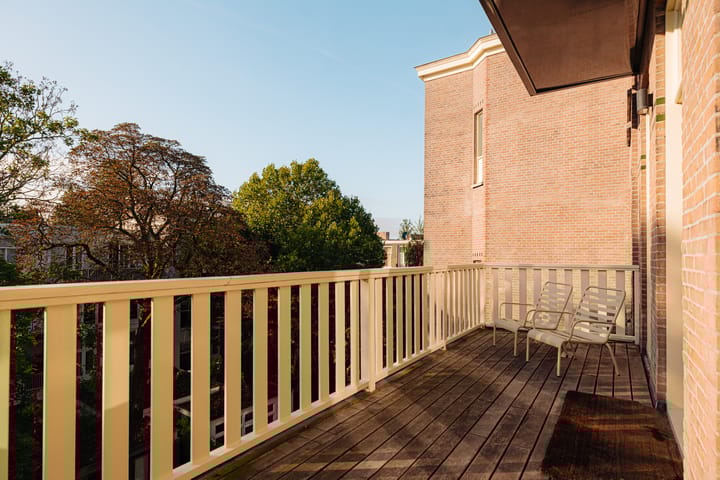 Foto 19 van Van Eeghenstraat 127-B