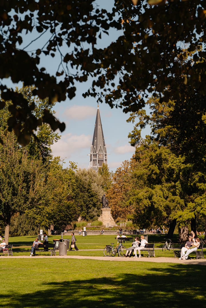 Foto 30 van Van Eeghenstraat 127-B