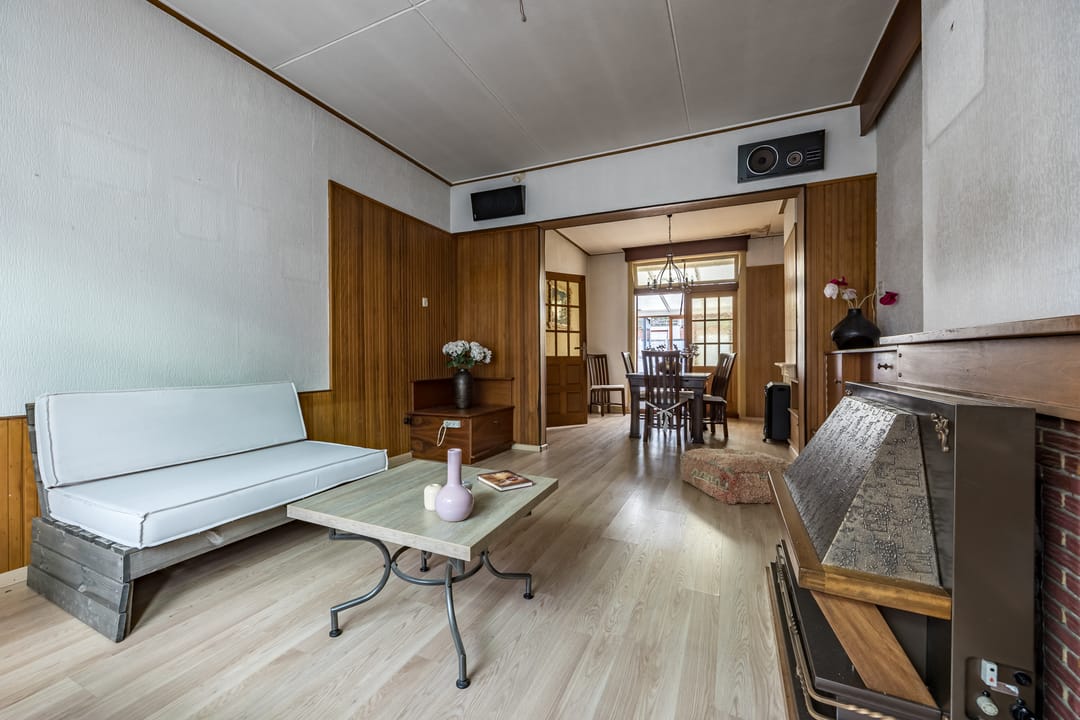 Photo 2 of Burgemeester Geillstraat 28