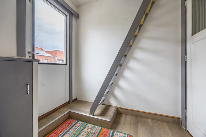 Foto 25 van Burgemeester Geillstraat 28