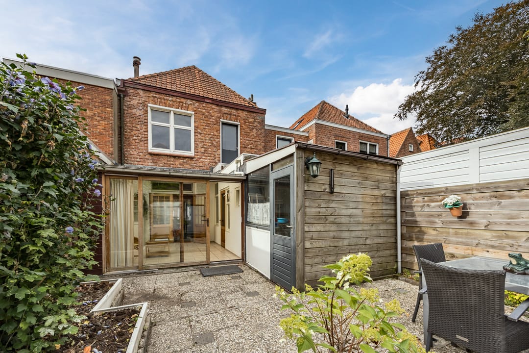 Photo 31 of Burgemeester Geillstraat 28