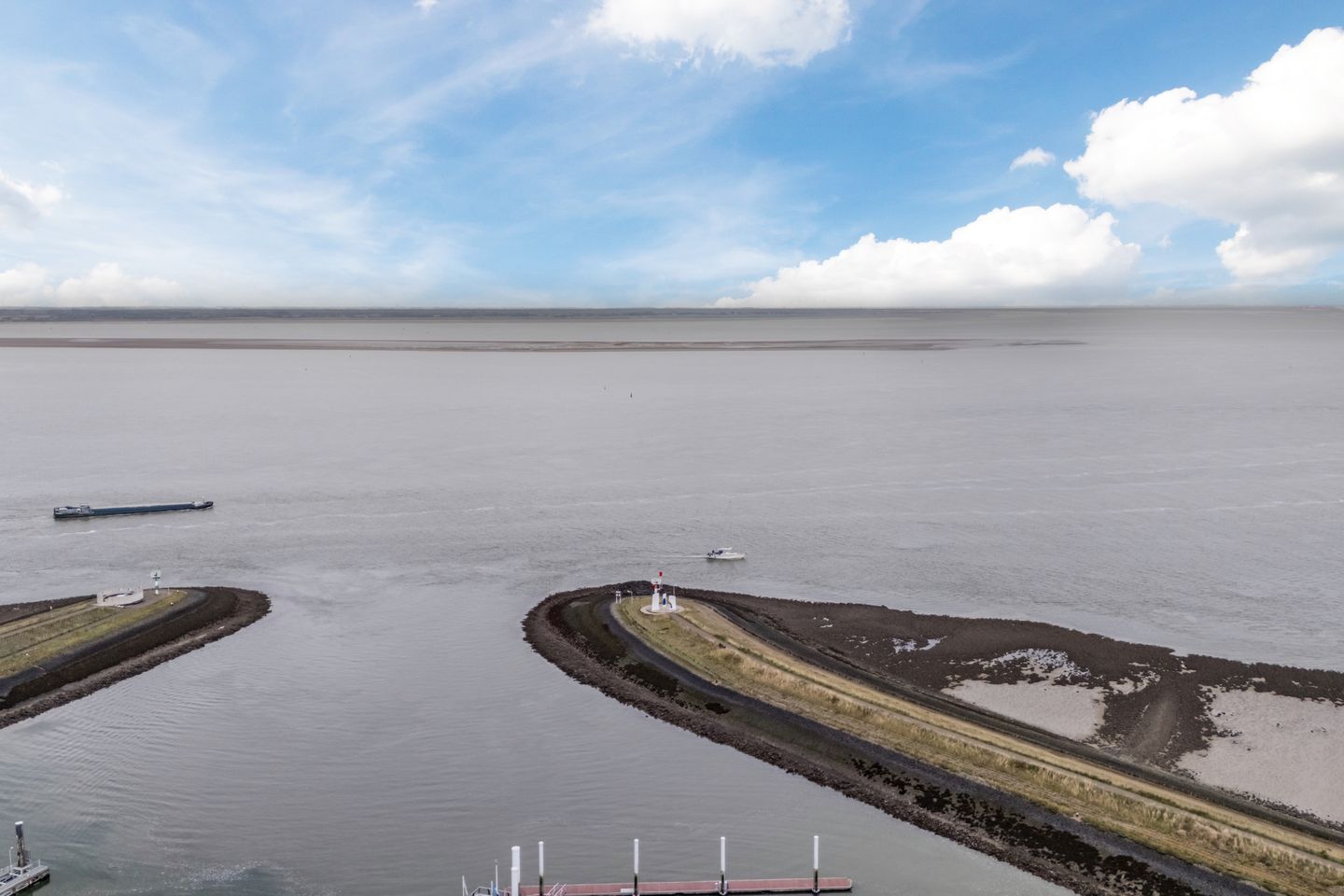 Photo 34 of Burgemeester Geillstraat 28