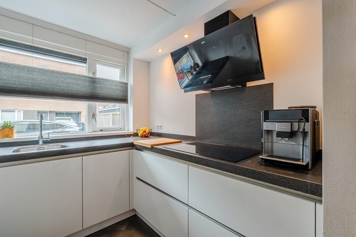 Foto 13 van Maria Lécinastraat 16