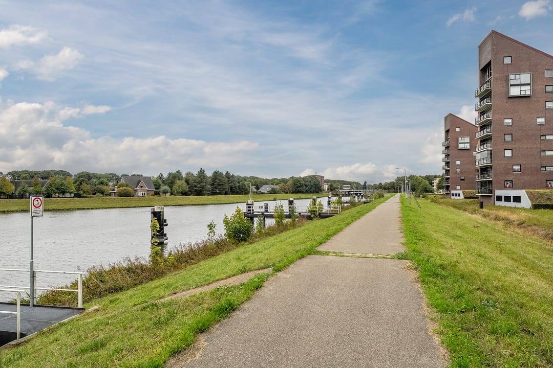 Foto 31 van Maria Lécinastraat 16