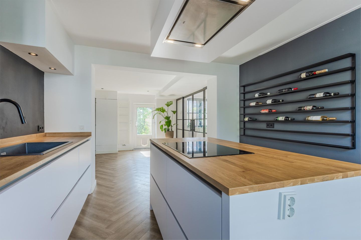 Foto 19 van Zevenheuvelenweg 79