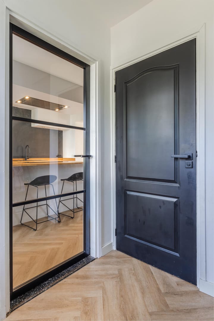 Photo 25 of Zevenheuvelenweg 79